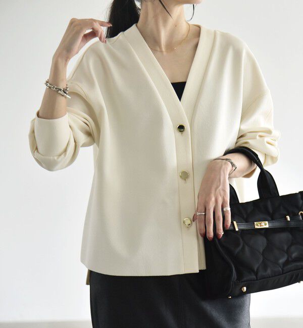 quaranciel「《追加予約》〈手洗い可能〉カットジョーゼット Vネック ワイド カーディガン」|カーディガン|オフホワイト