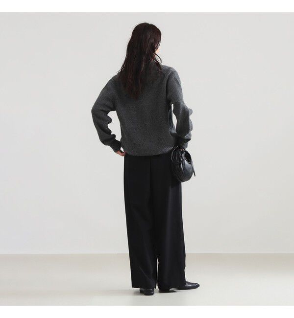 BEAMS SELECTION for WOMEN「【別注】SLOANE &times; Demi-Luxe BEAMS / 5ゲージ ジーロンラム Vネック カーディガン」|カーディガン|