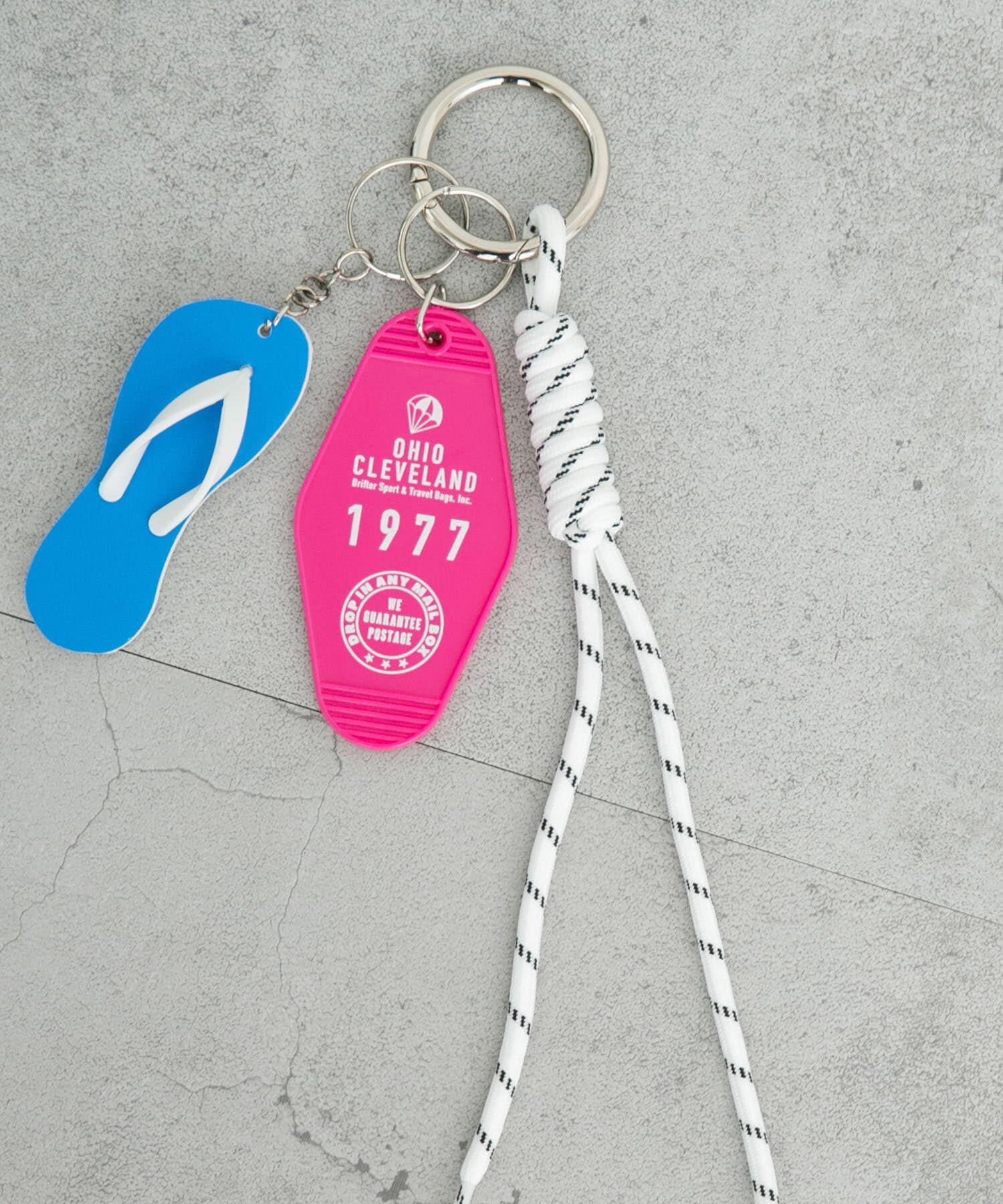 Sonny Label 「DRIFTER　1977BAG CHARMS」|チャーム・キーホルダー|ピンク