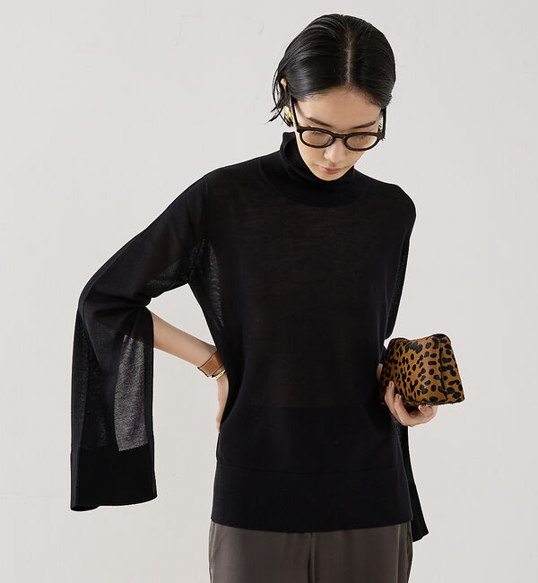 The Store by C' 「【TOTEME】SLIT SLEEVE TURTLENECK／スリットスリーブタ」|ニット・セーター|