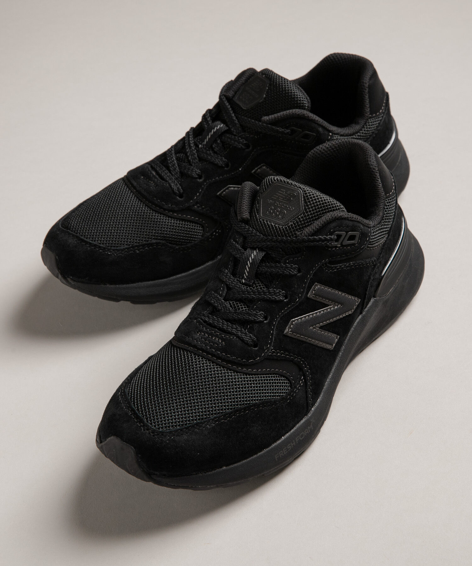 URBAN RESEARCH DOORS「NEW BALANCE　880 V7」|スニーカー|ブラック