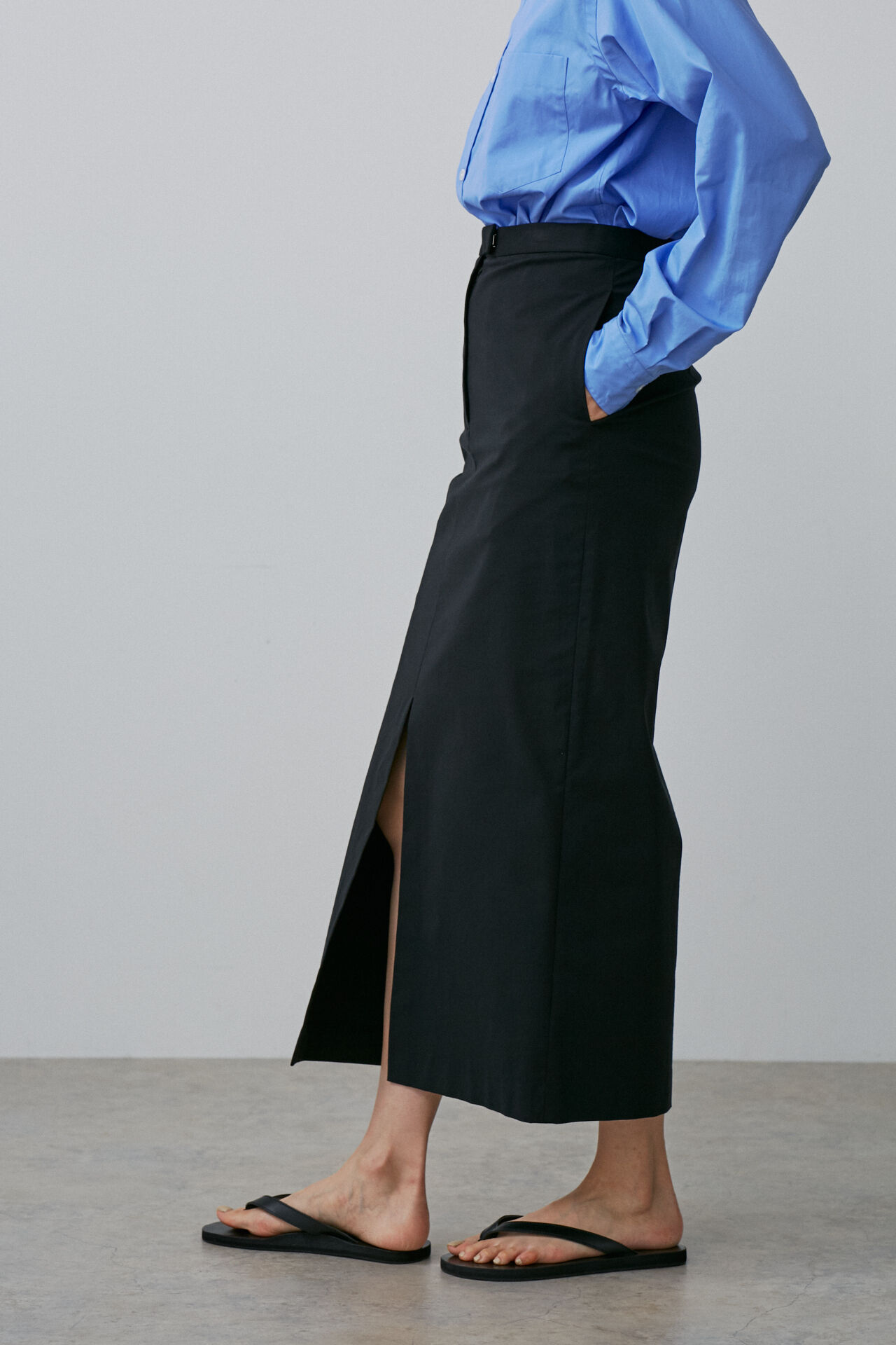 YLEVE 「YLEVE / COTTON NYLON STRETCH WEATHER SKIRT」|スカート|