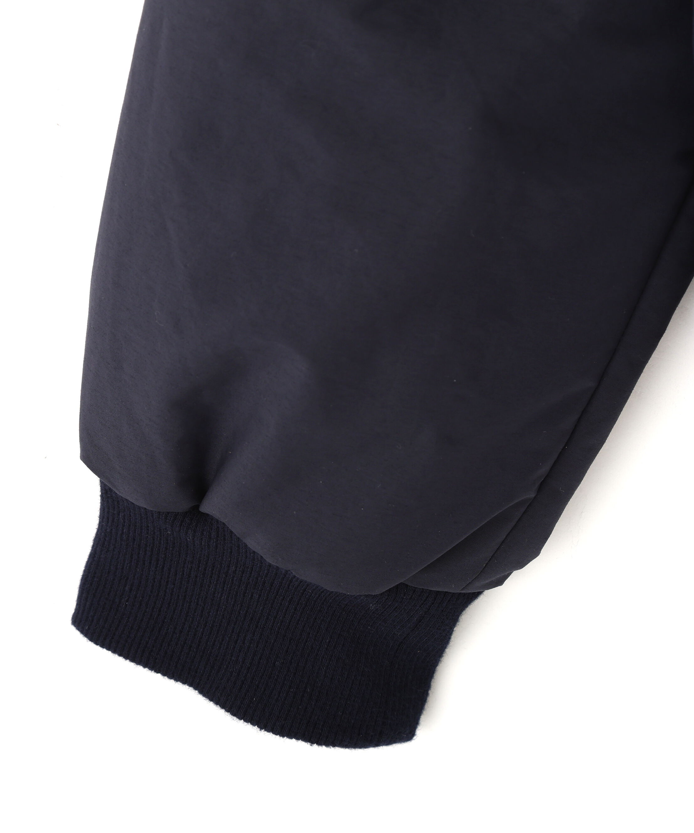 YLEVE 「Ｙ /  [UNISEX] RECYCLE HIGH DENSITY POLYESTER PADDED BLOUSON」|ブルゾン・スタジャン|