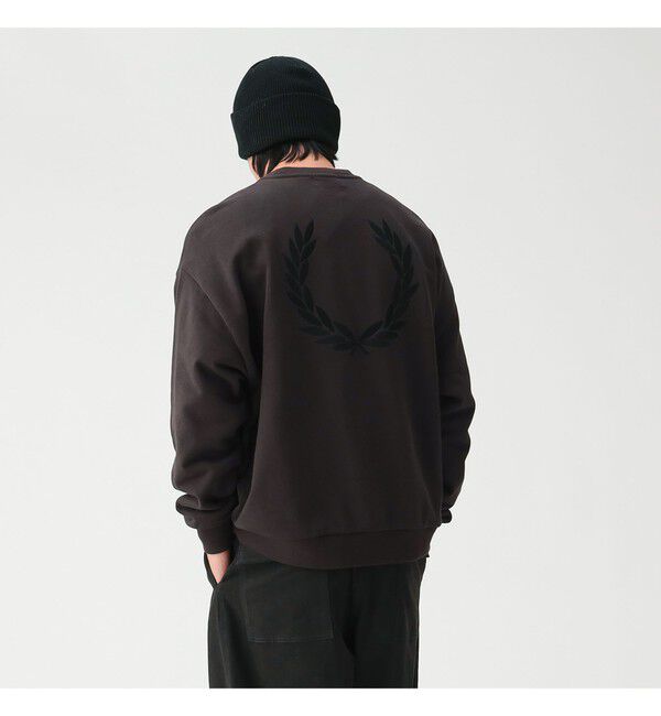 BEAMS「【別注】FRED PERRY / エンブロイダリー クルーネック スウェット」|スウェット・ジャージ|