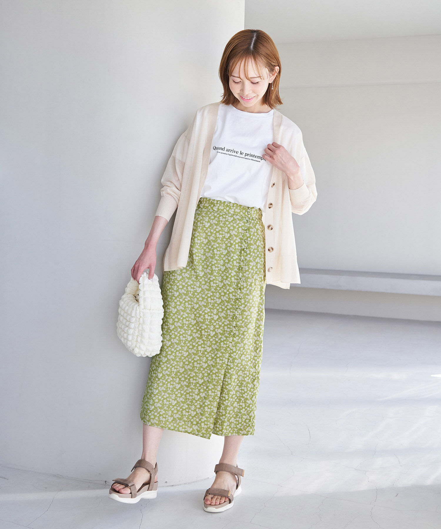 Rope&rsquo;Picnic「フラワープリントくるみ釦ラップスカート」|スカート|