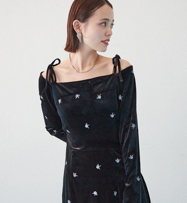  「《WEB限定》26AWフラワーベロアワンピース」|ワンピース|