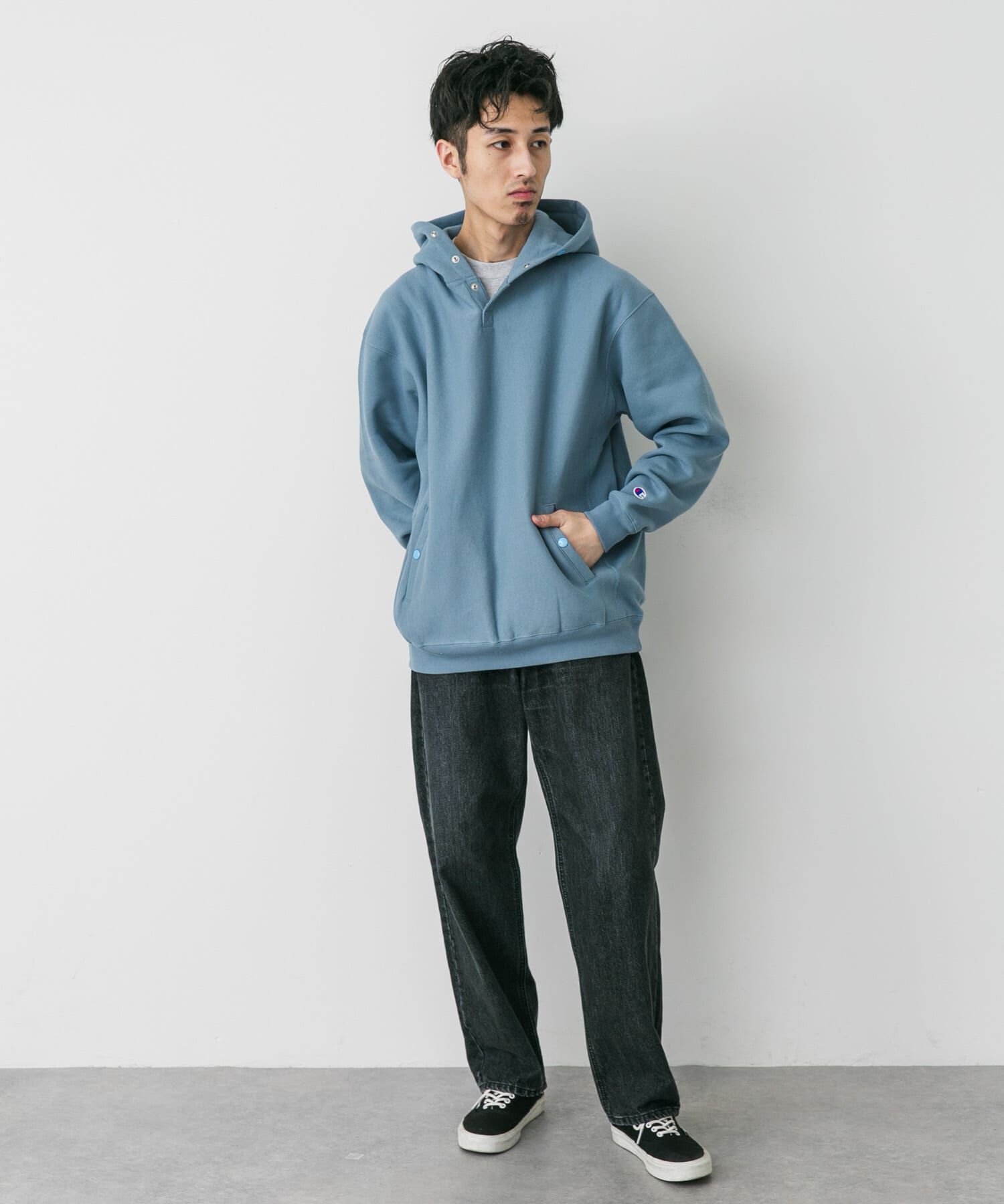 URBAN RESEARCH DOORS「『別注』Champion&times;DOORS　RW HALF SNAP PARKA」|パーカー|