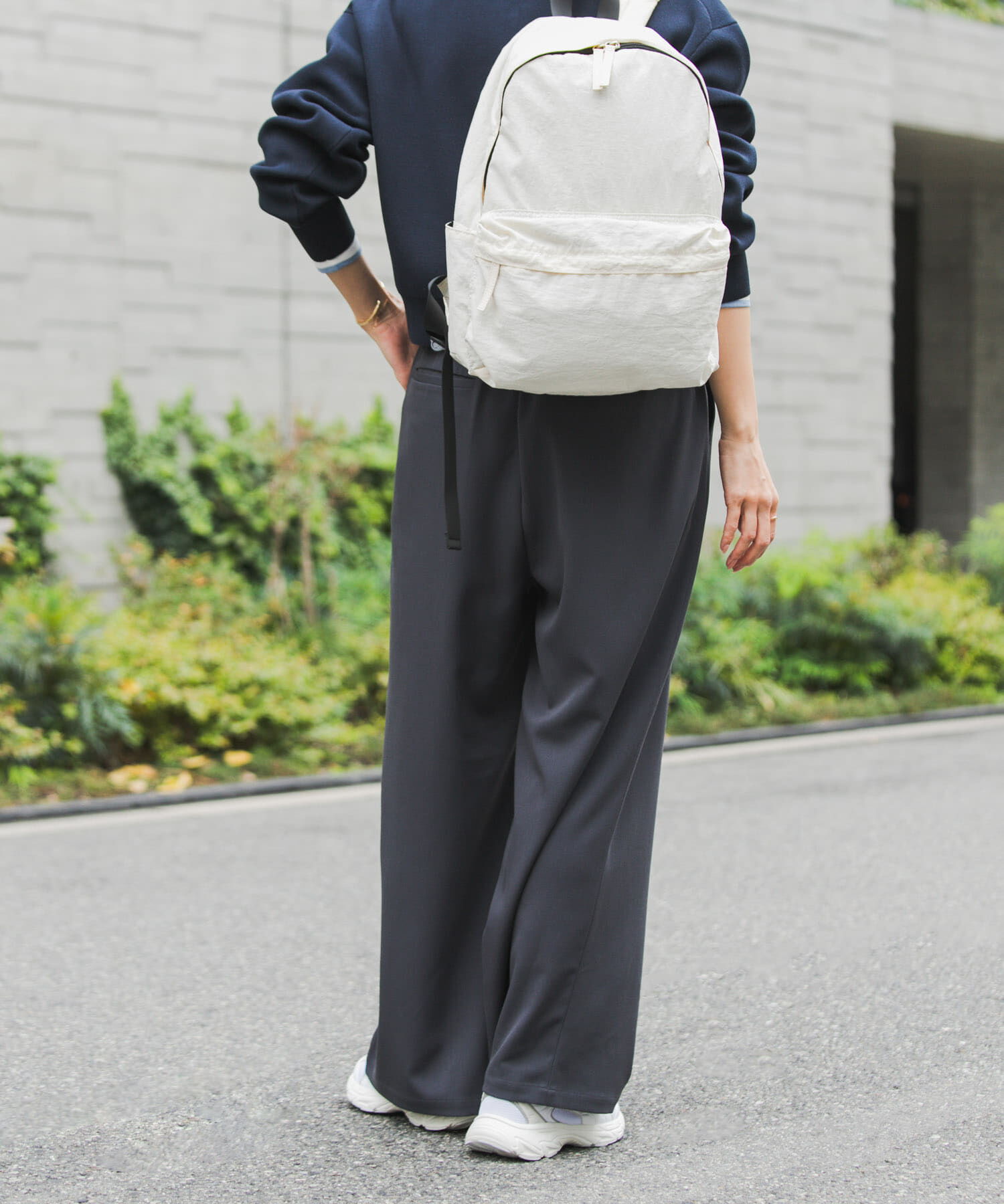 URBAN RESEARCH DOORS「『仁村紗和さん着用』『UR TECH』完声タックギャザーワイドパンツ」|その他|