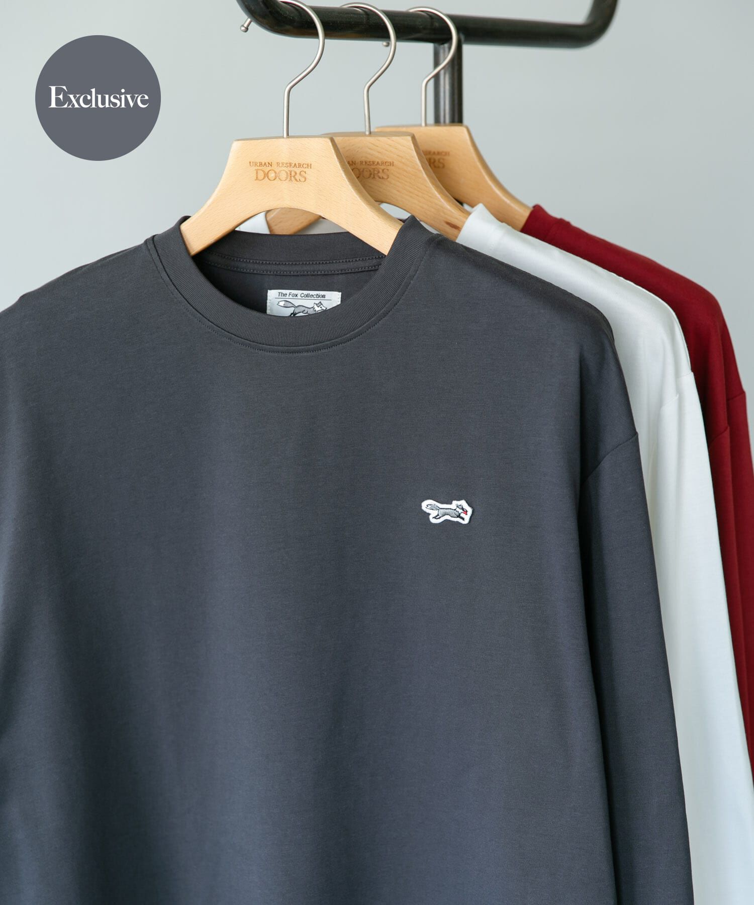 URBAN RESEARCH DOORS「『別注』PENNEYS&times;DOORS　THE FOX 天竺ロングスリーブTシャツ」|Tシャツ・カットソー|チャコールグレー