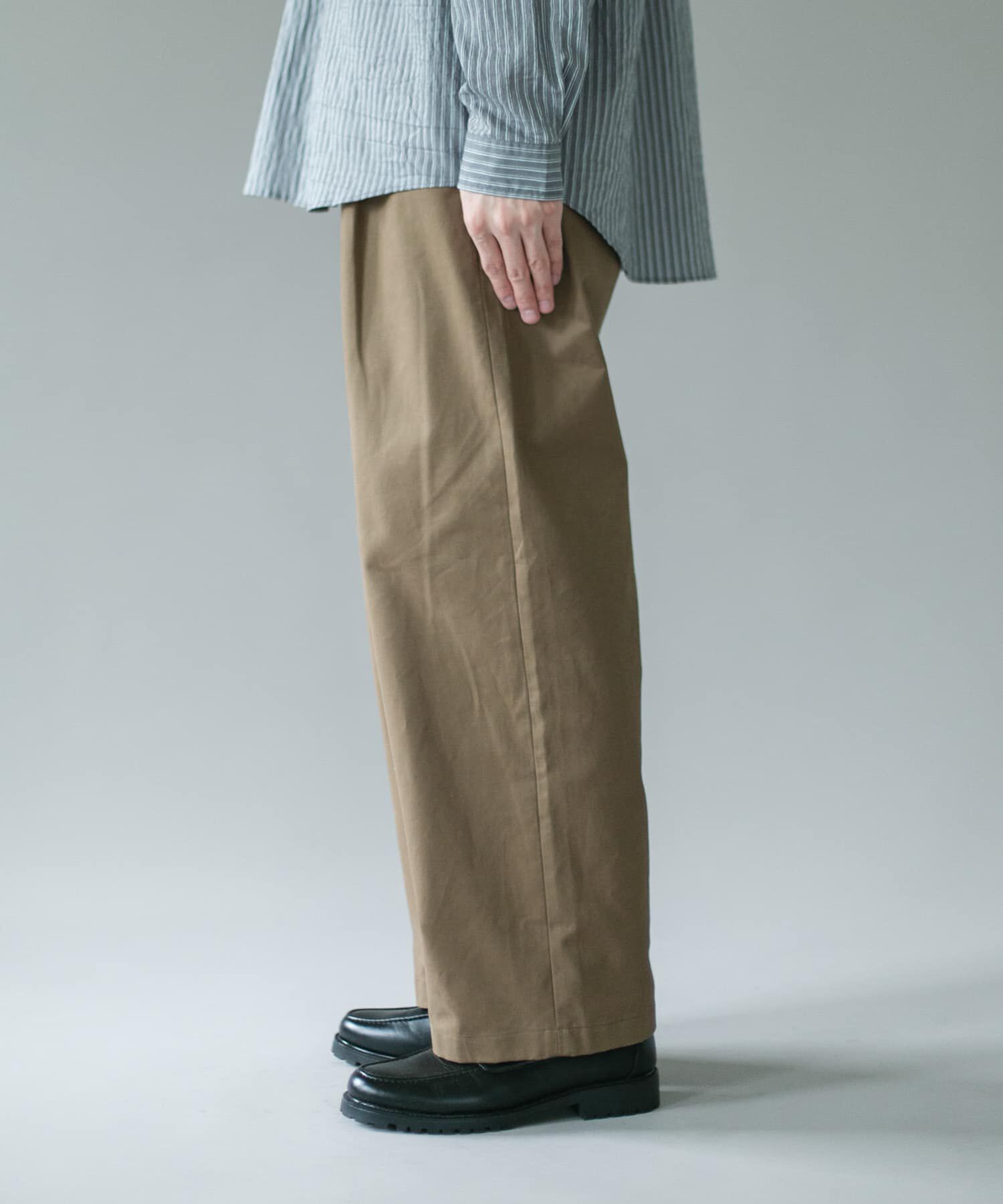 URBAN RESEARCH DOORS「1タックワイドストレートチノパンツ 26AW」|その他|