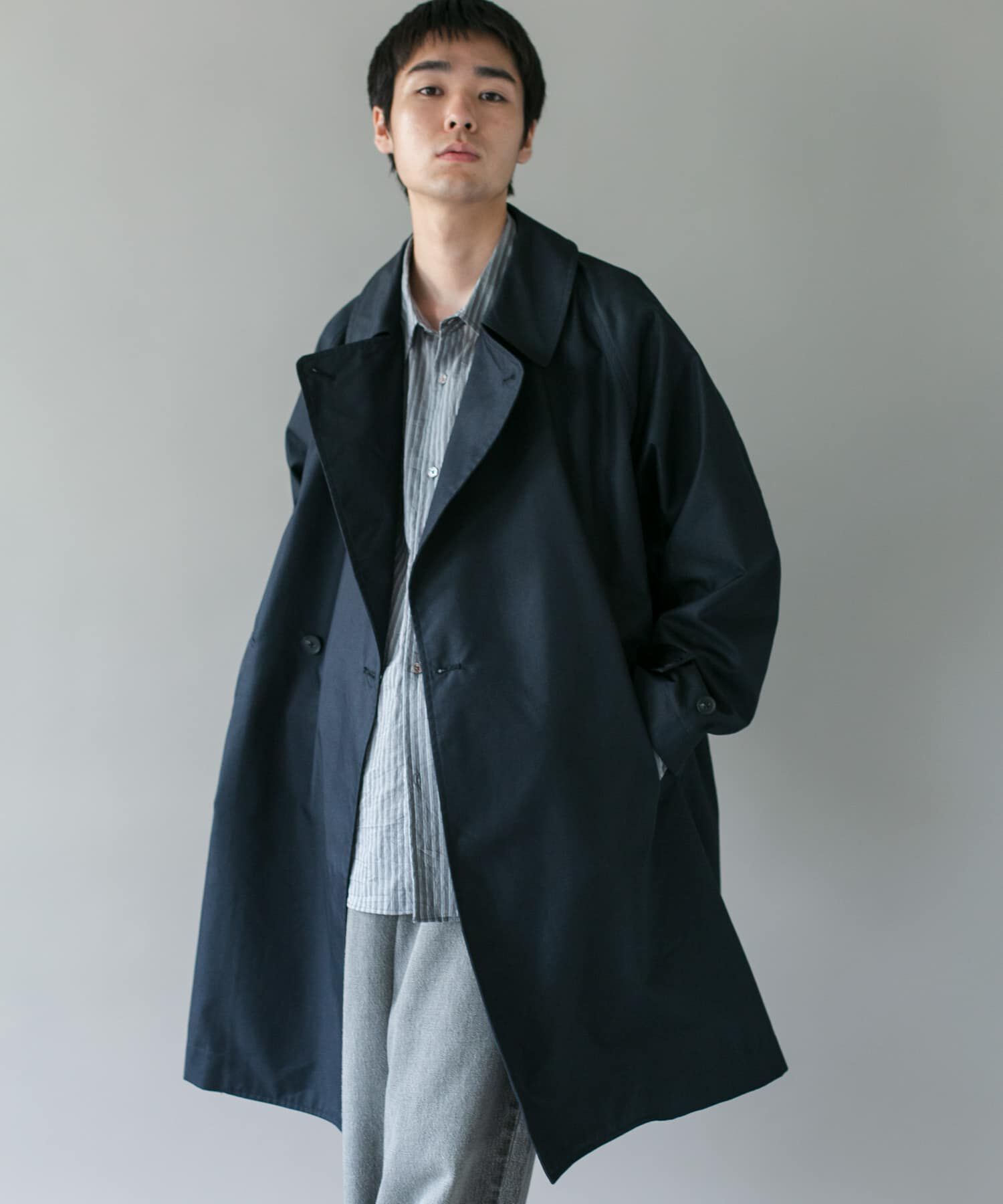 URBAN RESEARCH DOORS「TCツイル オーバーフィット トレンチコート 26AW」|トレンチコート|