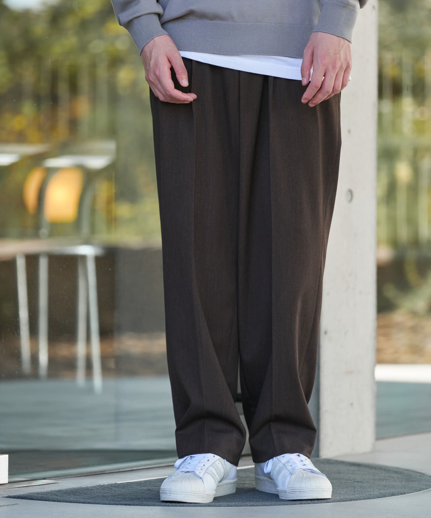 URBAN RESEARCH DOORS「『UR TECH』完声2タックワイドトラウザー 26AW」|その他|