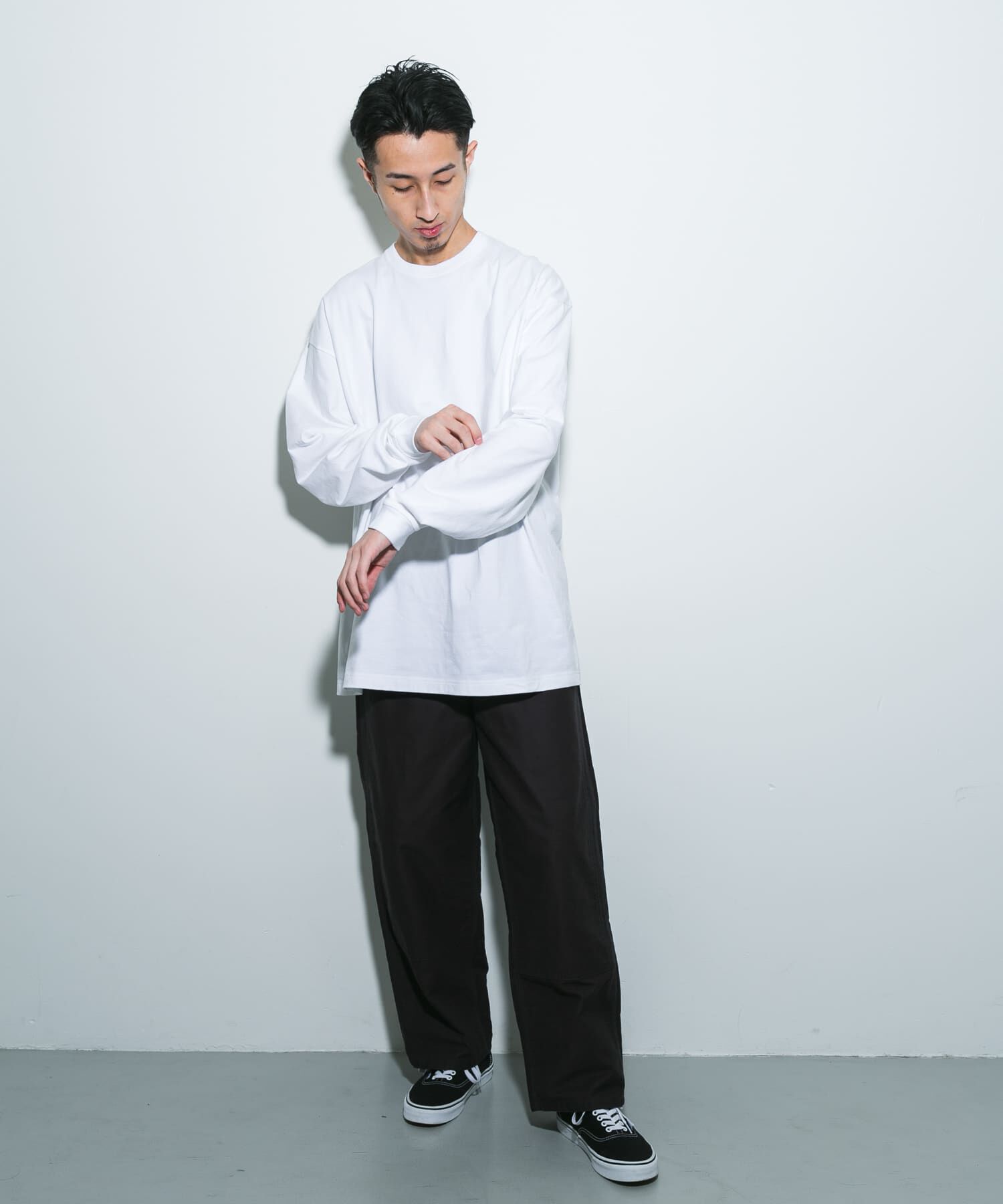 URBAN RESEARCH DOORS「『別注』HANES&times;DOORS　BEEFY-T DOORS FIT LONG-SLEEVE」|Tシャツ・カットソー|
