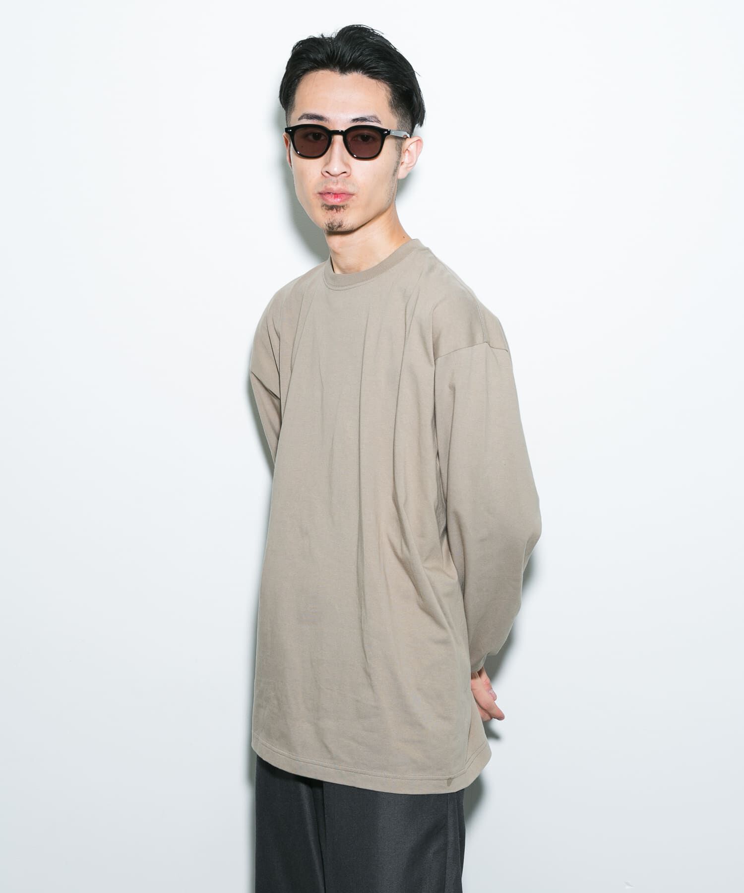 URBAN RESEARCH DOORS「『別注』HANES&times;DOORS　BEEFY-T DOORS FIT LONG-SLEEVE」|Tシャツ・カットソー|