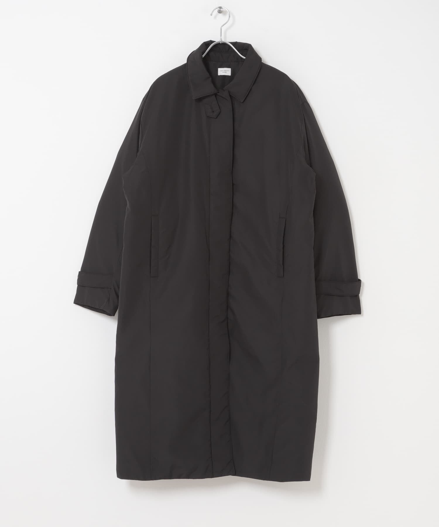 URBAN RESEARCH DOORS「ステッチレスライトダウンロングコート 26AW」|ノーカラーコート|