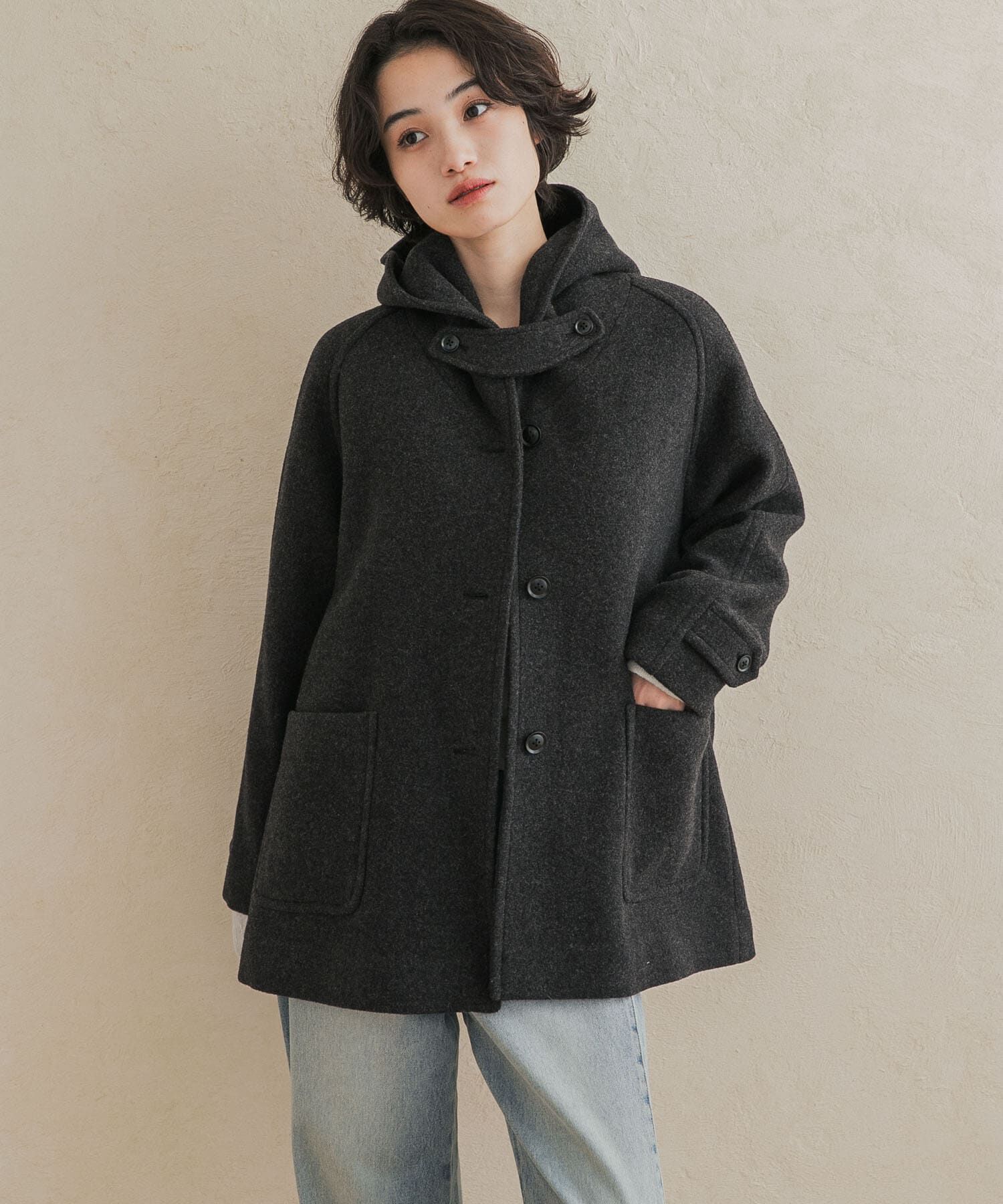 URBAN RESEARCH DOORS「エアリーウールフードコート 26AW」|ノーカラーコート|