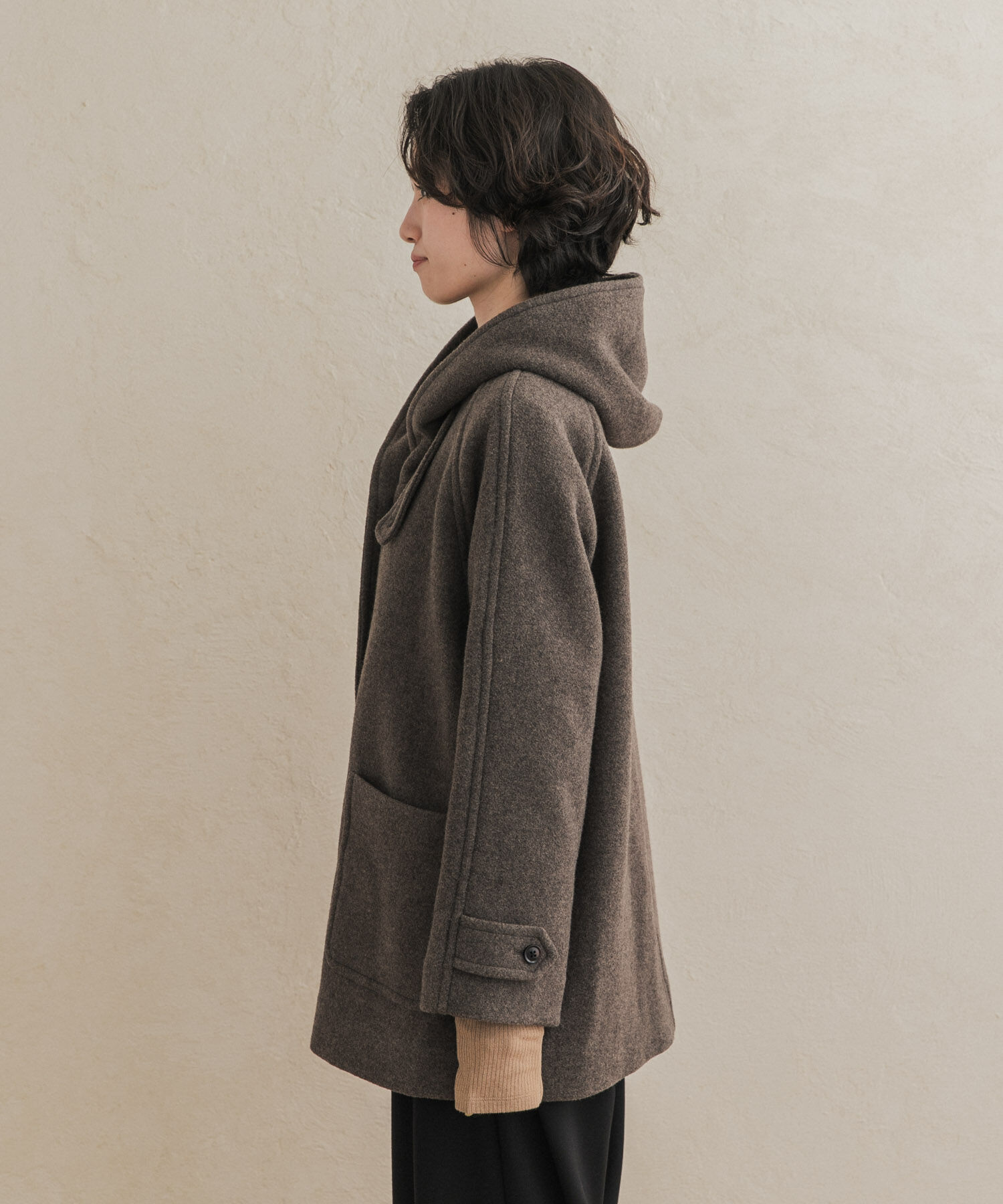 URBAN RESEARCH DOORS「エアリーウールフードコート 26AW」|ノーカラーコート|