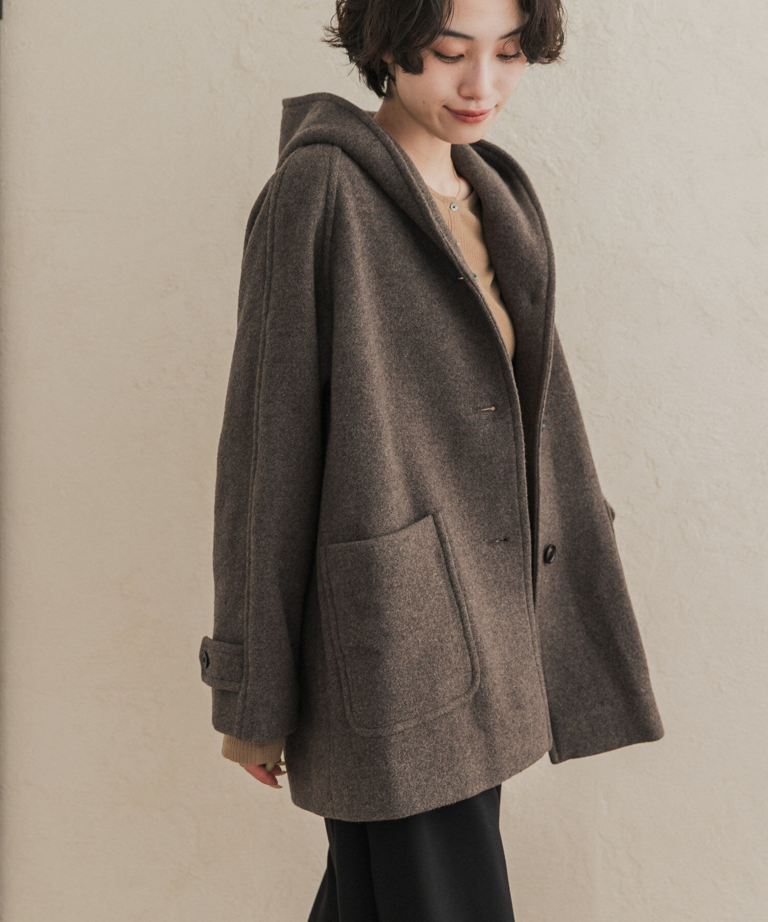 URBAN RESEARCH DOORS「エアリーウールフードコート 26AW」|ノーカラーコート|