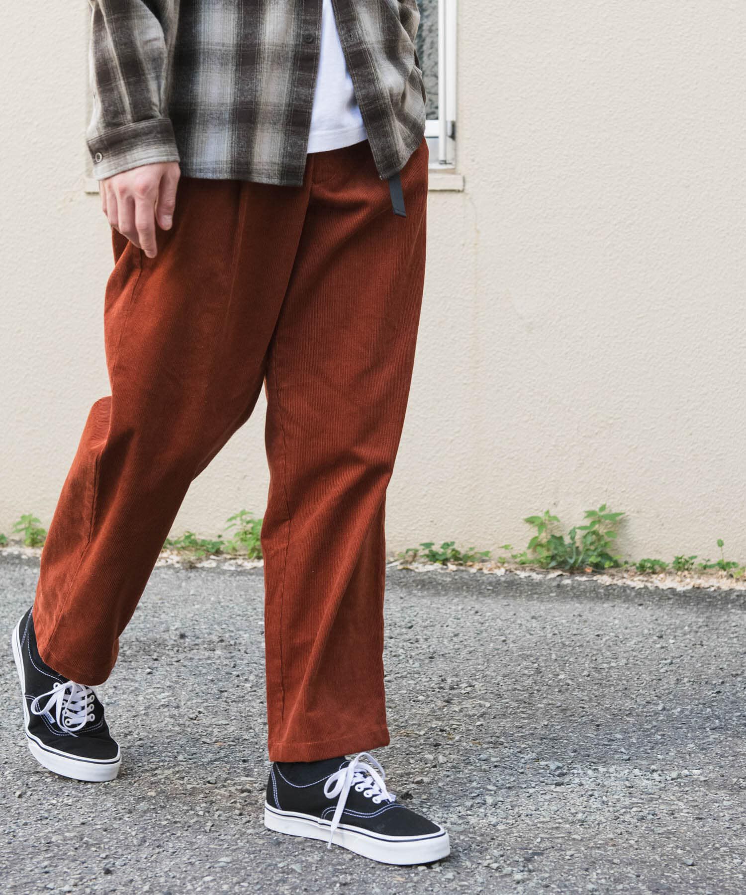 URBAN RESEARCH DOORS「『WEB限定』ウェビングベルトコーデュロイトラウザー 26AW」|その他|