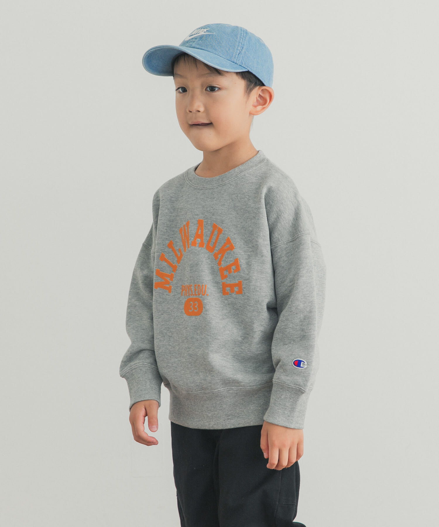 URBAN RESEARCH DOORS「『別注』Champion&times;DOORS　フロッキープリント SWEATSHIRTS(KIDS)」|その他|