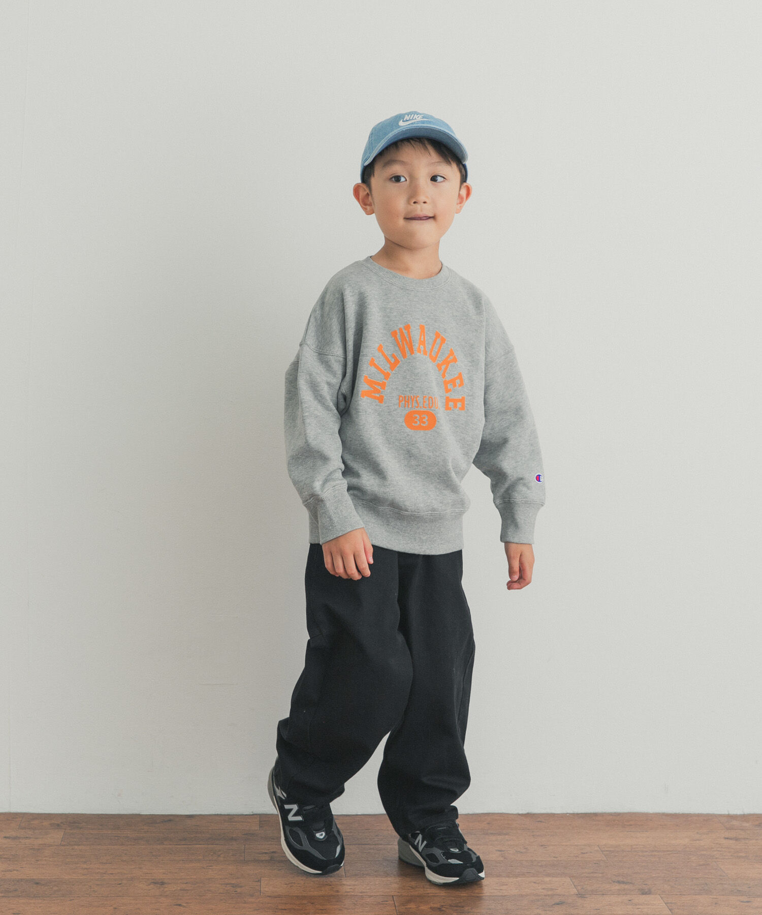 URBAN RESEARCH DOORS「『別注』Champion&times;DOORS　フロッキープリント SWEATSHIRTS(KIDS)」|その他|