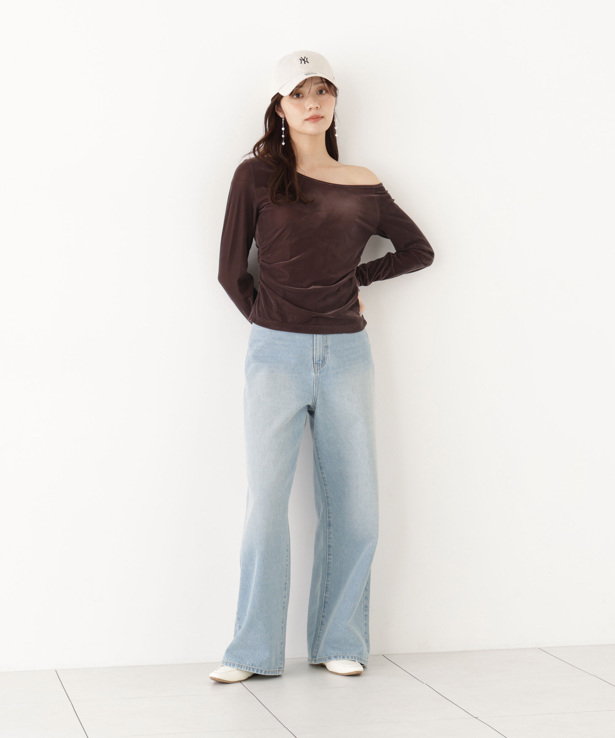  「＜a/mie＞リボンシアーベロアカットソー 26AW」|Tシャツ・カットソー|