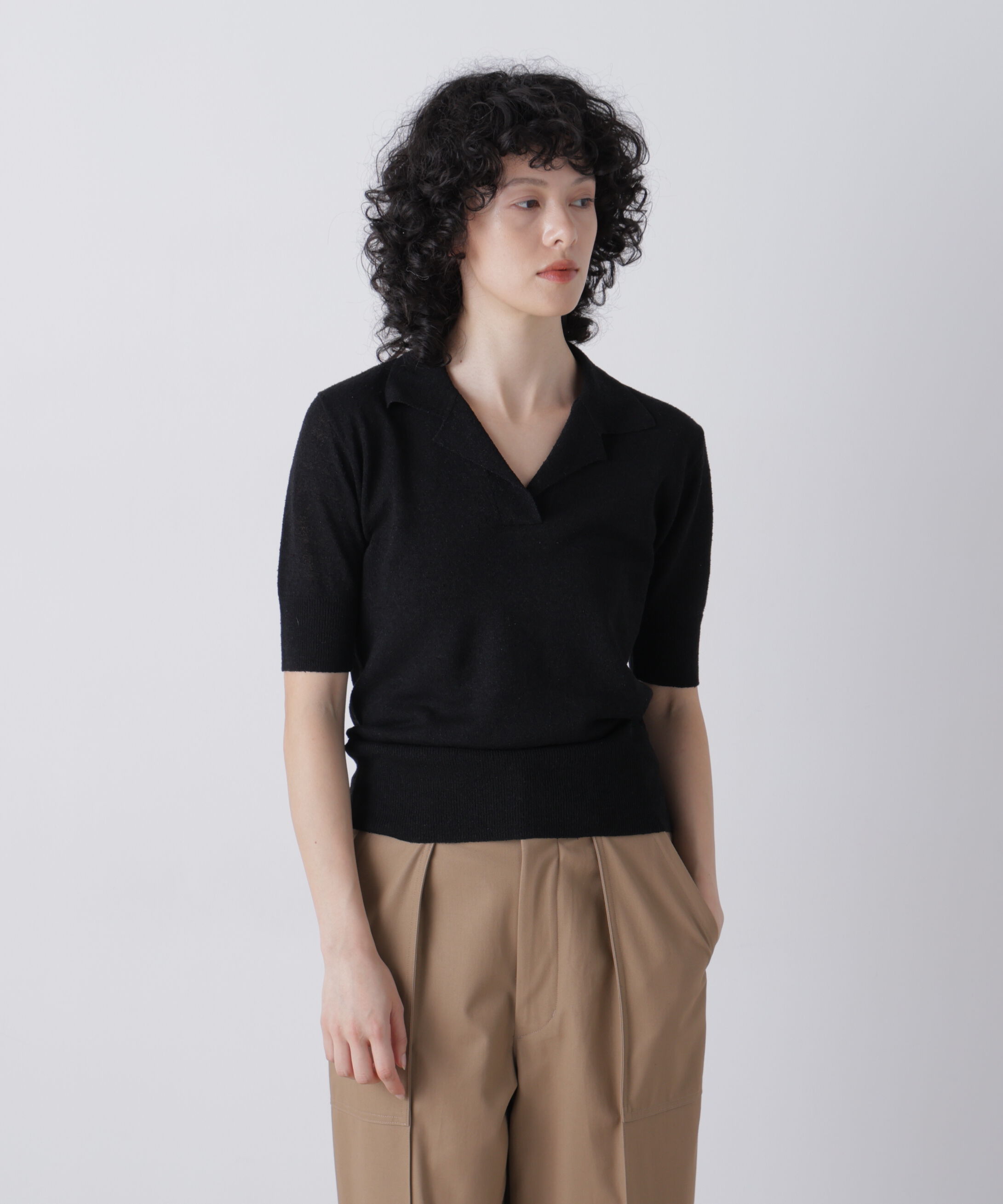 YLEVE 「YLEVE / SILK LINEN NEP POLO」|ニット・セーター|ブラック