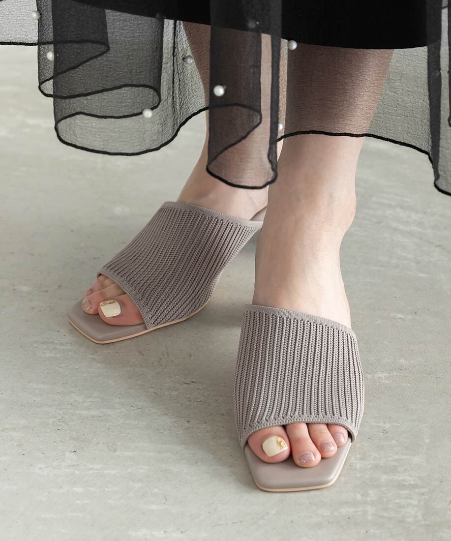  「【SUSTAINABLE】アシンメトリーニットミュールサンダル」|パンプス|