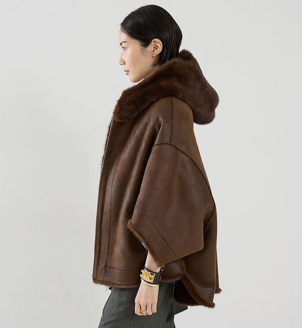 The Store by C' 「【LOU ANDREA】REVERSIBLE CAPE／リバーシブルフェイクファ」|その他|
