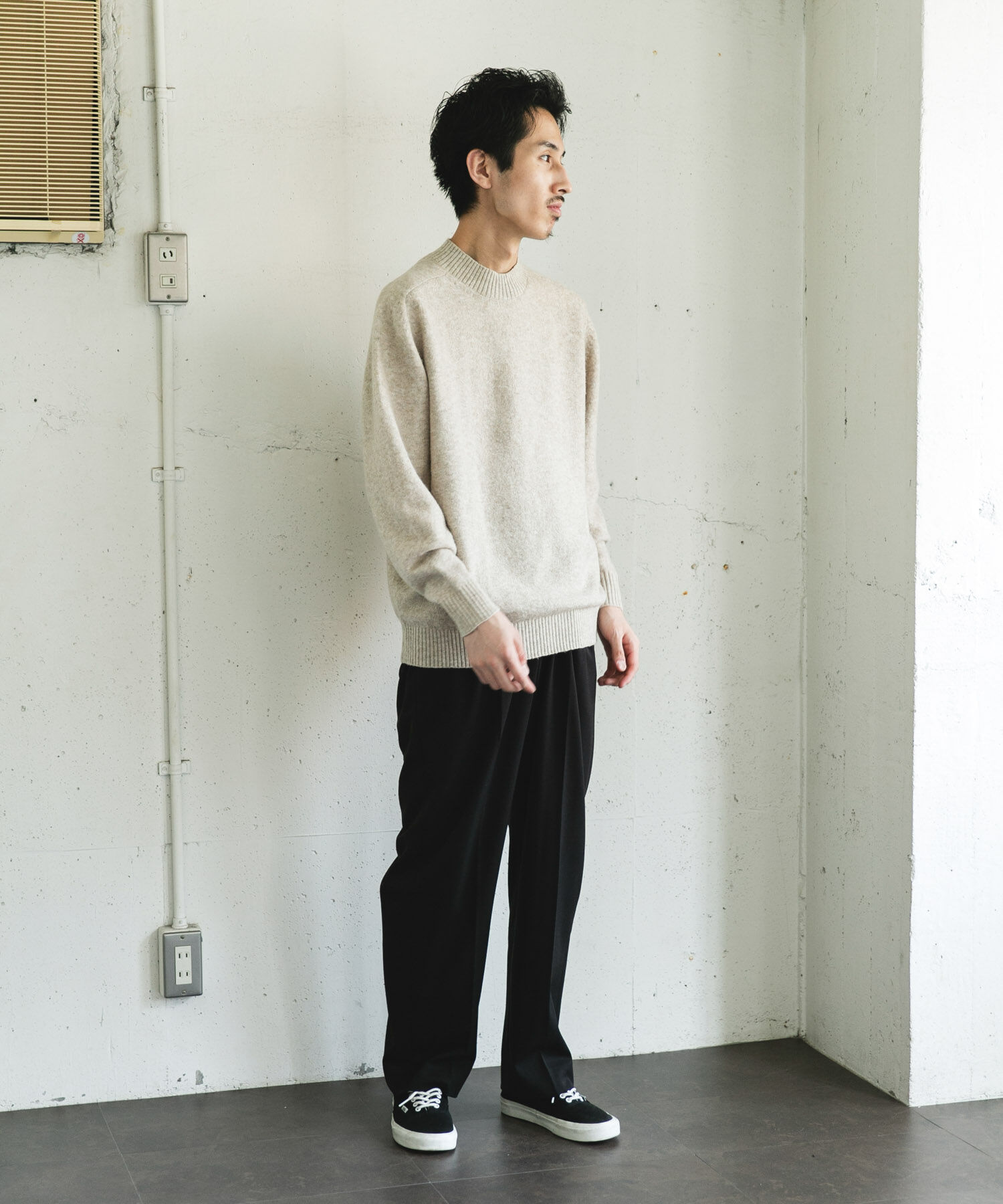 URBAN RESEARCH DOORS「ウール混もちもちハイネックニット」|ニット・セーター|