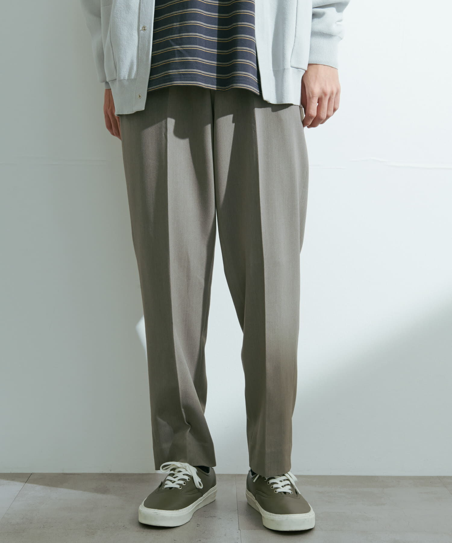 URBAN RESEARCH DOORS「『UR TECH』完声 テーパードトラウザー」|その他|