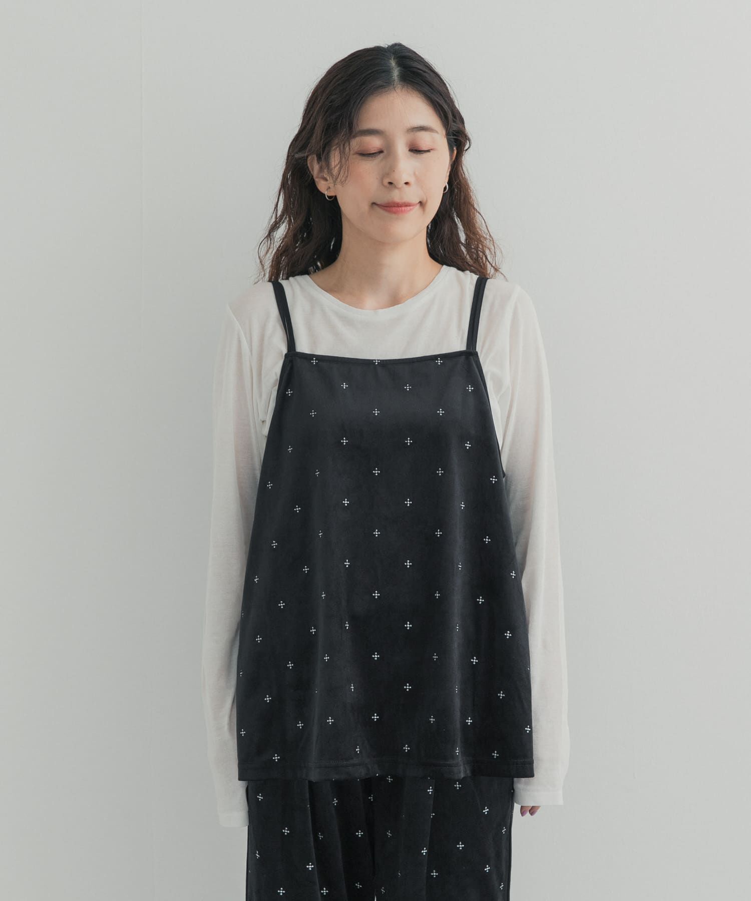 URBAN RESEARCH DOORS「刺繍ベロアキャミチュニック 26AW」|キャミソール|