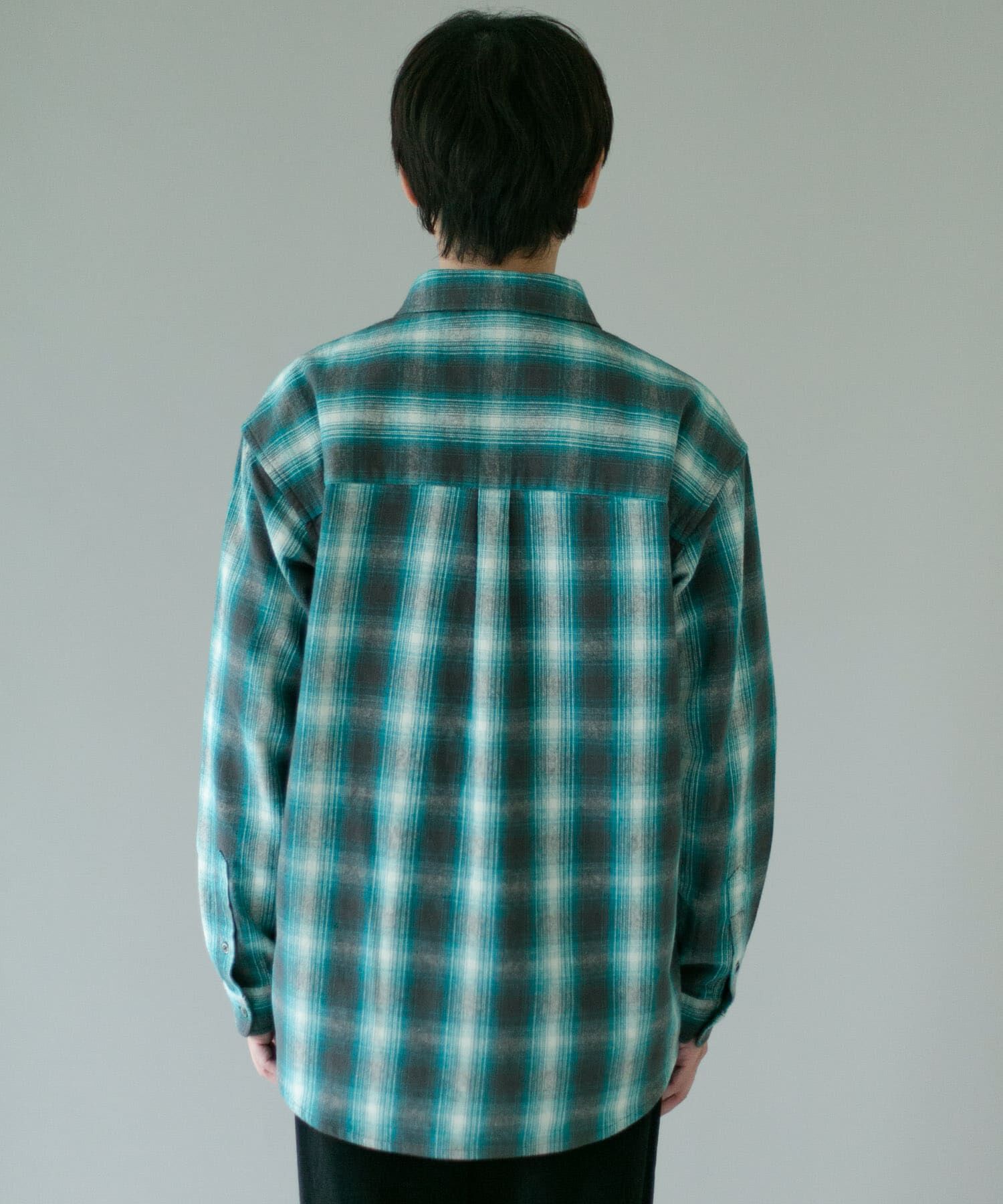 URBAN RESEARCH DOORS「『XLサイズ/WEB限定』USAコットン オンブレチェック シャツ」|シャツ・ブラウス|