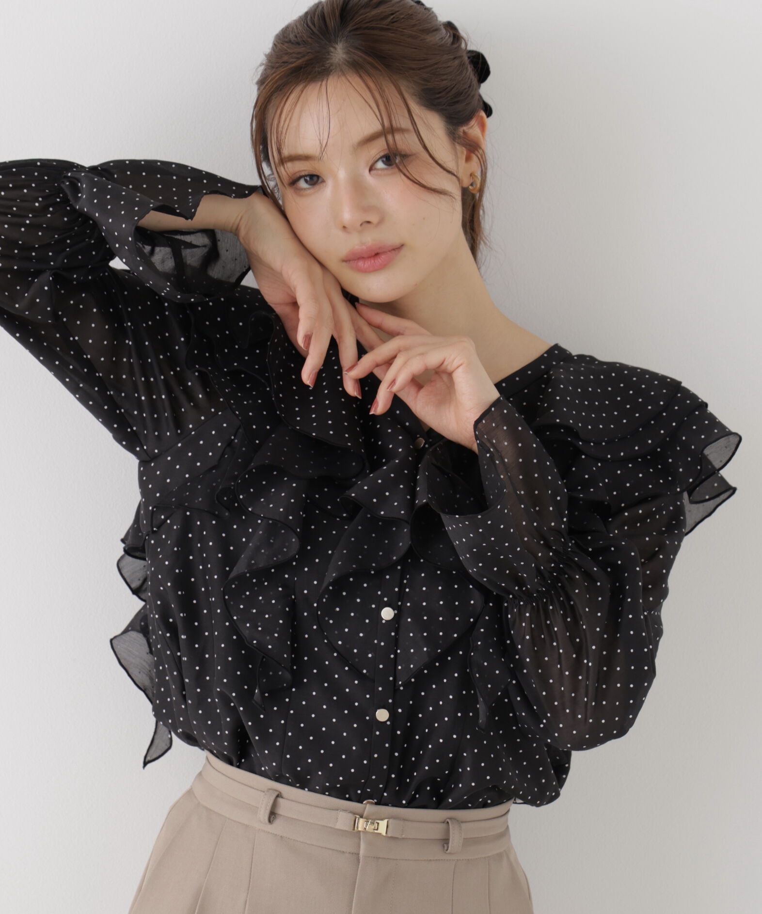 PROPORTION BODY DRESSING「ボリュームラッフルブラウス 26AW」|シャツ・ブラウス|