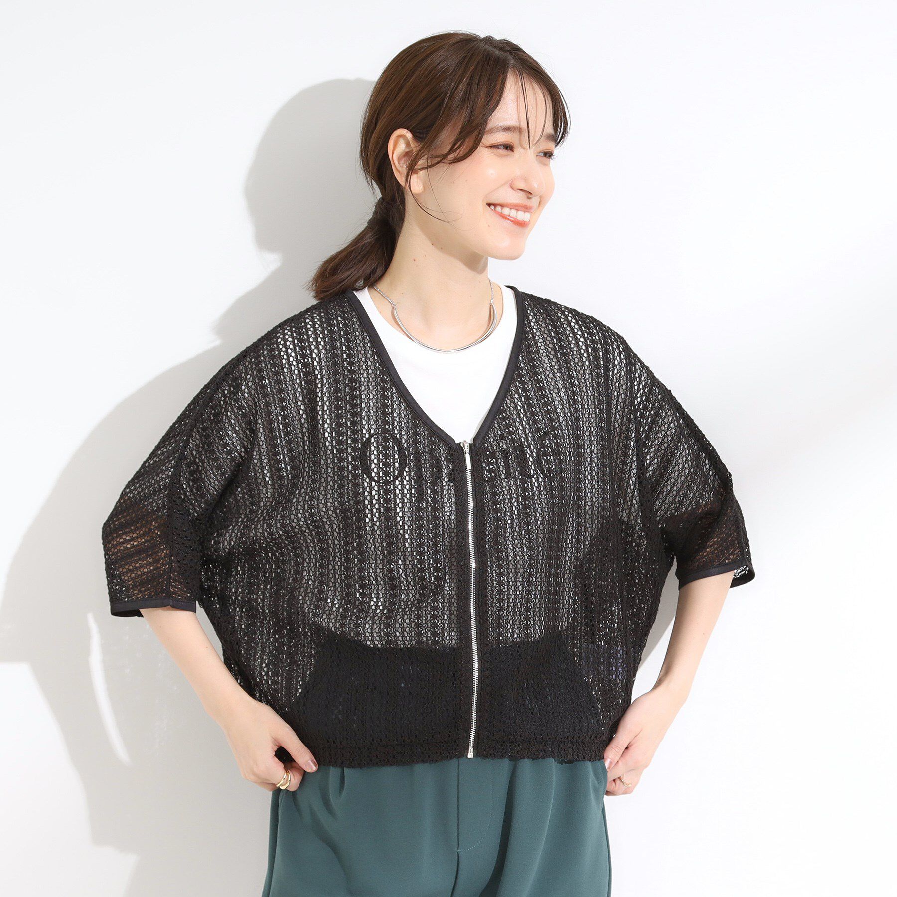 SHOO･LA･RUE「【洗える/S-LL】季節の変わり目に 透かし柄が涼やか ジップブルゾン」|ブルゾン・スタジャン|