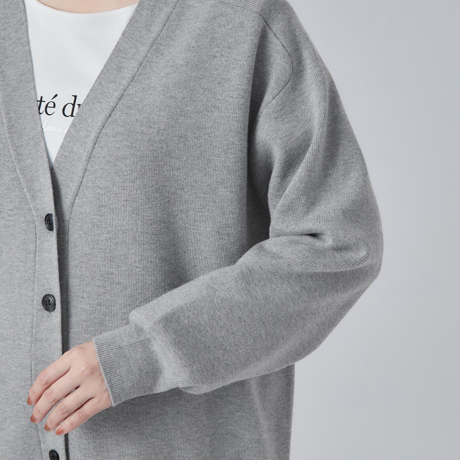 SHOO･LA･RUE「【毛玉になりにくい/S-LL/洗濯機可/体型カバー】Vネックゆったりカーディガン」|カーディガン|