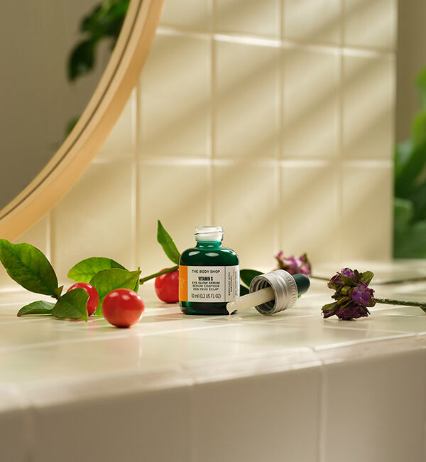 THE BODY SHOP「Ｃ グロウ アイセラム 10mL」|美容液・オイル・クリーム|