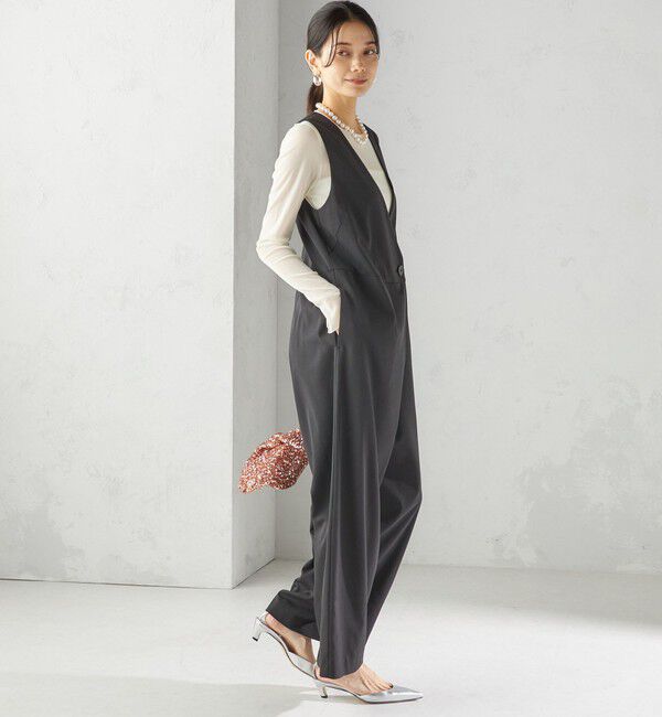 SHIPS for women「little black: 〈洗濯機可能〉ストレッチ ツイル フロント釦  Vネック オールインワン（セレモニー対応可）」|オールインワン|