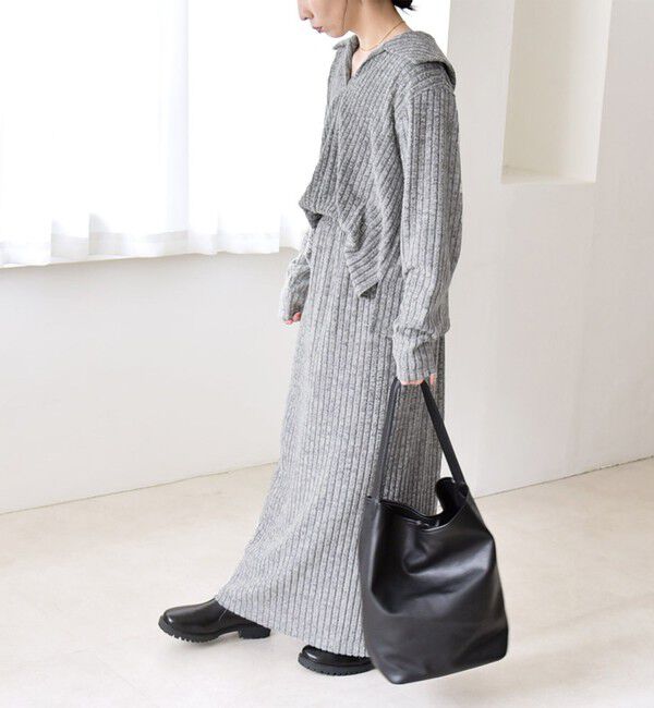quaranciel「《予約》quaranciel:〈手洗い可能〉ポリエステル ベロア スキッパー ニット &  Iライン スカート」|ワンピース|