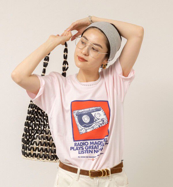 MAQWEL「【MAQWEL/マクウェル】ウォッシャブルRADIO Maqwel オープンエンドプリントTシャツ」|Tシャツ・カットソー|ベビーピンク