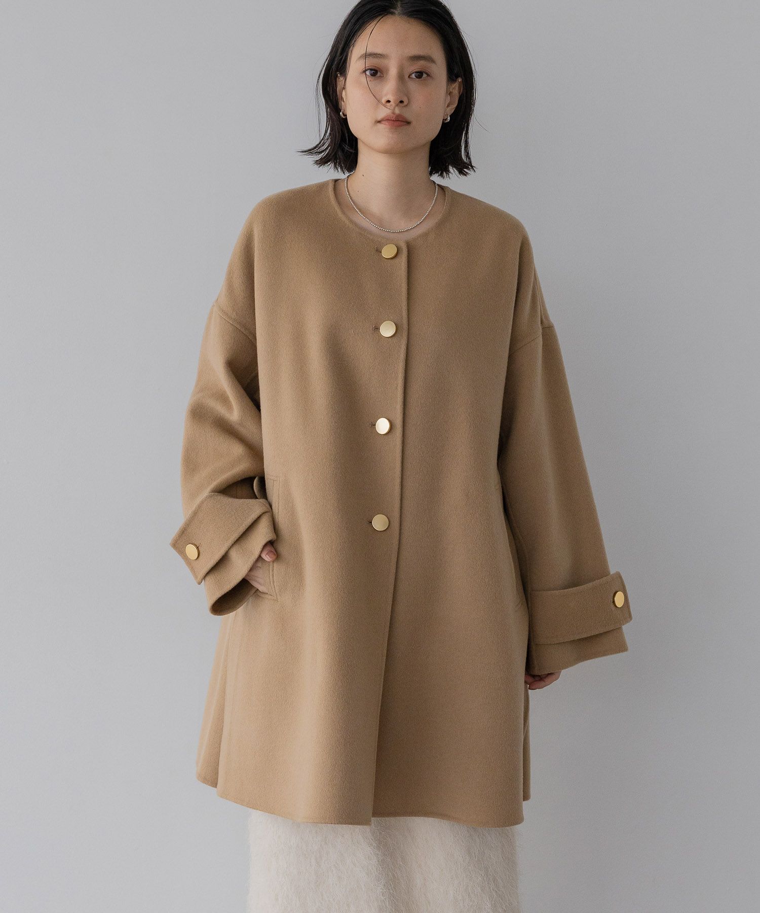 A part by 「【名品シリーズ】カシープノーカラーコート」|ノーカラーコート|ベージュ