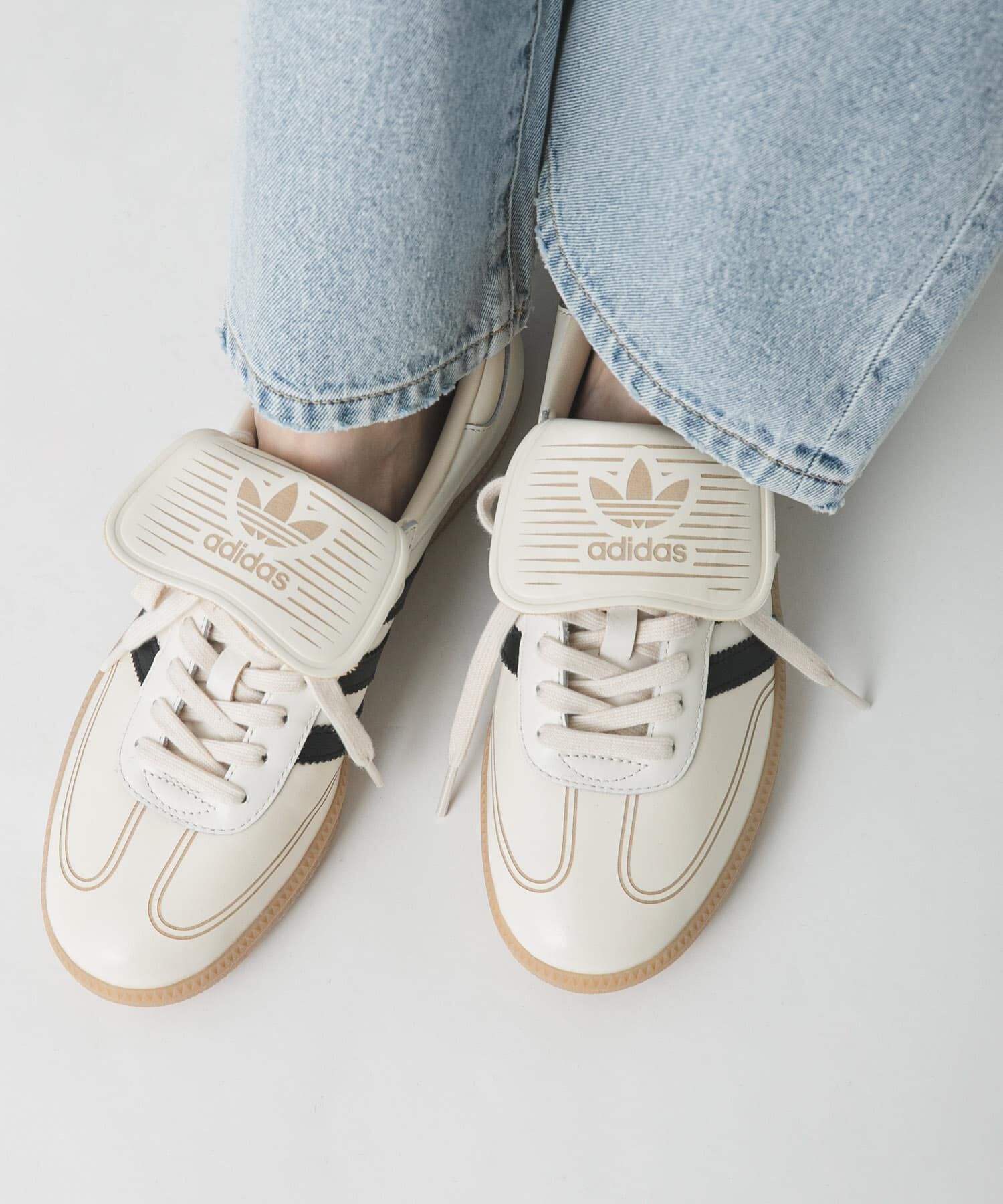 URBAN RESEARCH「adidas　EXCLUSIVE SAMBA LT」|スニーカー|