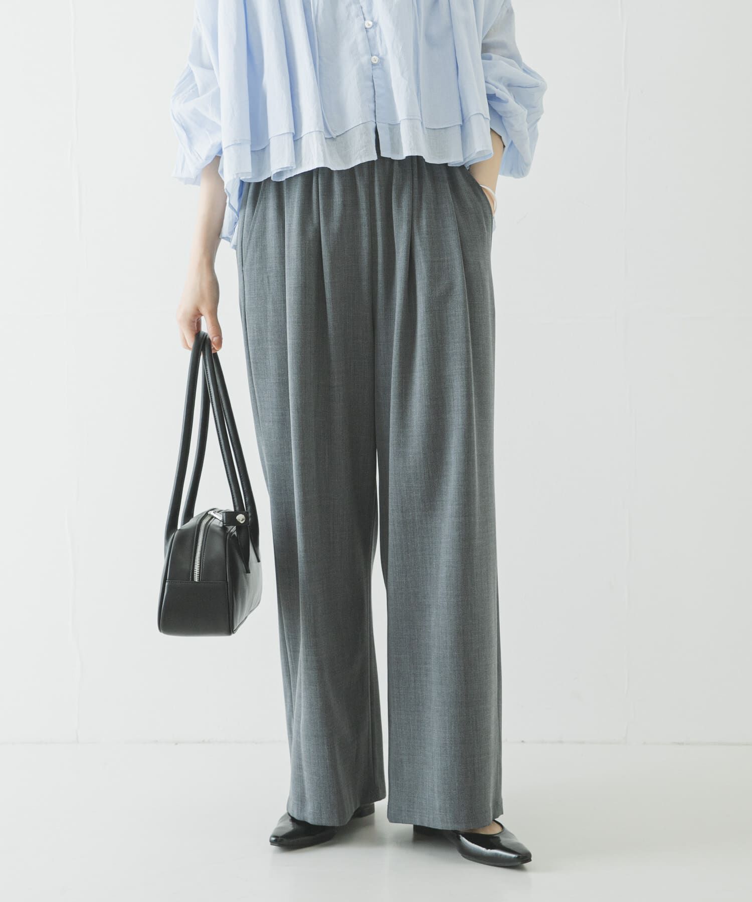 URBAN RESEARCH「『3サイズ展開』『イージーケア』タックギャザーストレートパンツ」|その他|