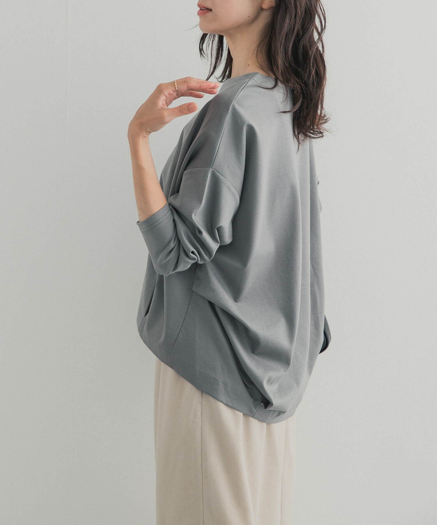 URBAN RESEARCH DOORS「コットンバックタック長袖プルオーバー 26AW」|Tシャツ・カットソー|