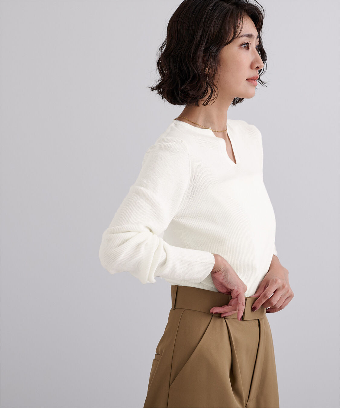 ur's「チクチクしないウールブレンドキーネックリブニット」|ニット・セーター|
