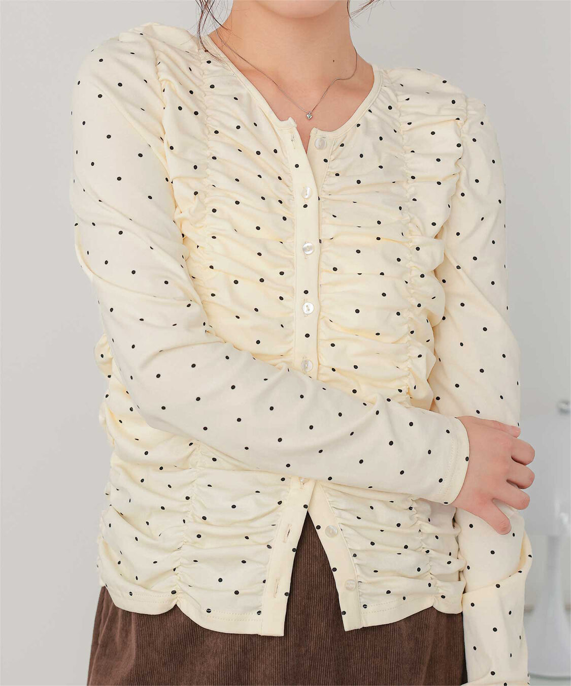 titivate「シャーリングギャザーカットソートップス」|Tシャツ・カットソー|