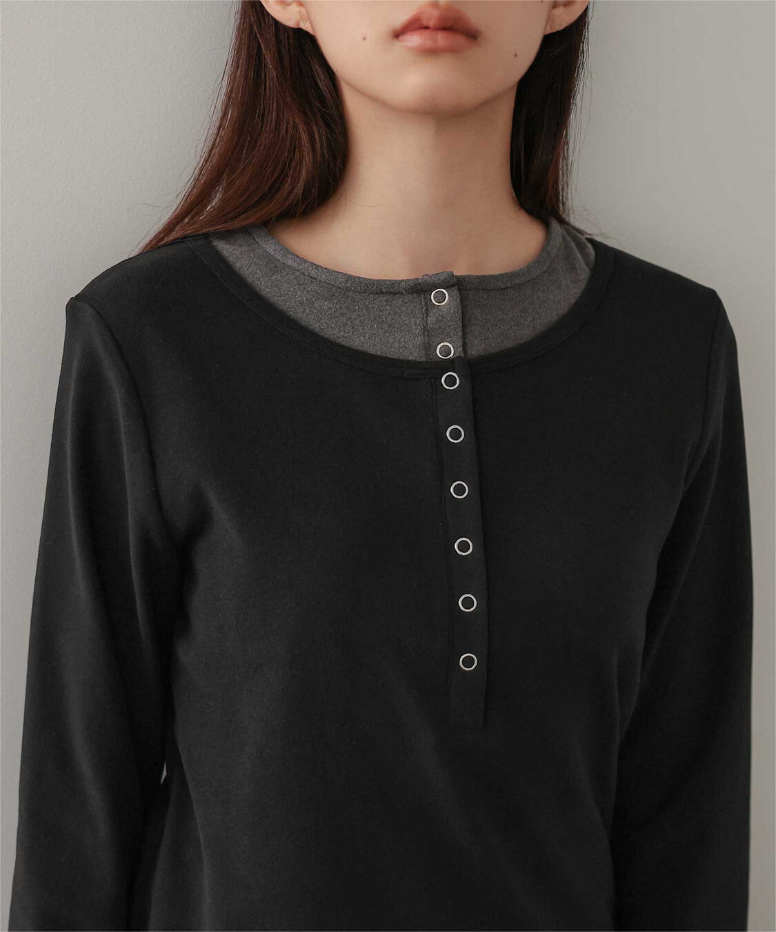 miette「レイヤード風ヘンリーネック起毛トップス」|Tシャツ・カットソー|