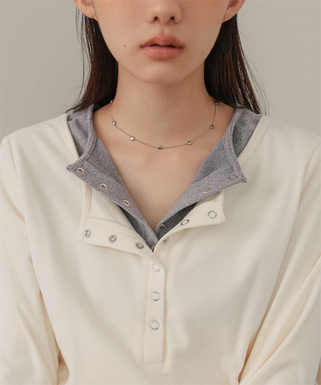 miette「レイヤード風ヘンリーネック起毛トップス」|Tシャツ・カットソー|