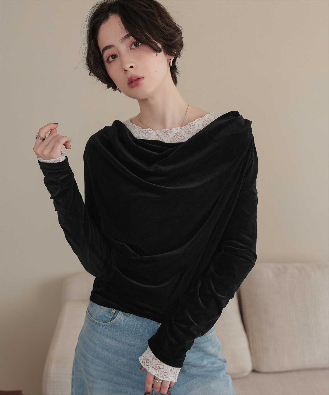 titivate「シアーベロアオフショルダートップス」|Tシャツ・カットソー|