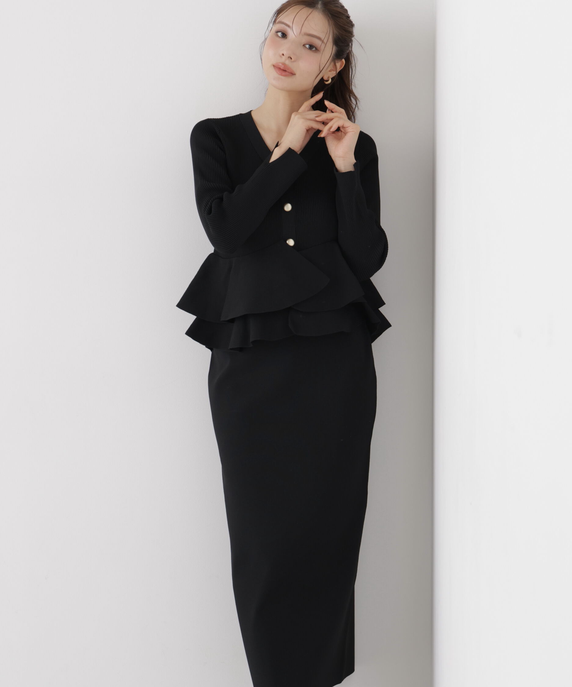 PROPORTION BODY DRESSING「変形ペプラムニットセットアップ 26AW」|ワンピース|